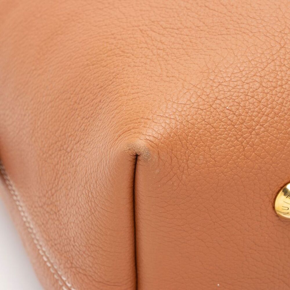 Louis Vuitton Calfskin Low Key MM Hobo - Picture 13 of 14